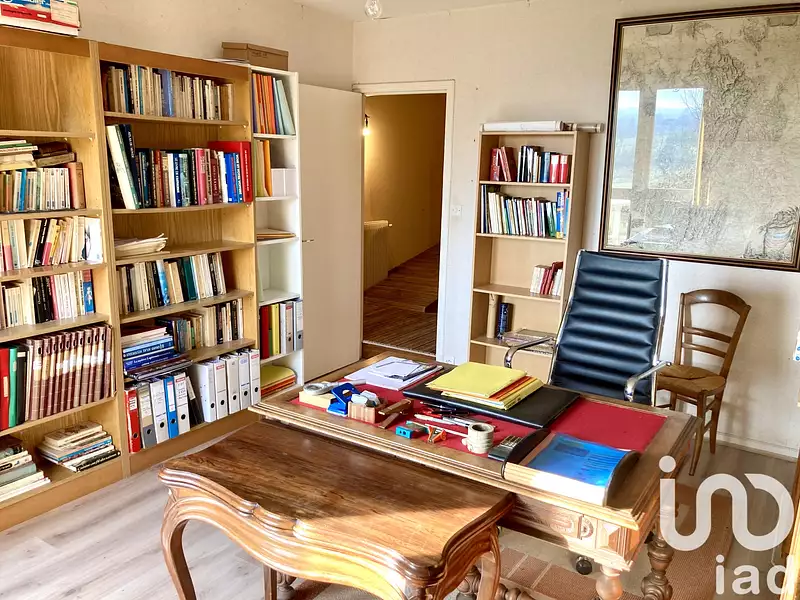 Maison, 260 m²