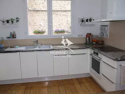 Maison, 230 m²