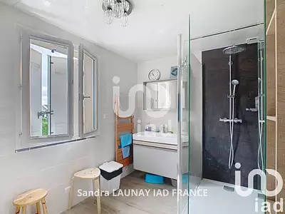 Maison, 202 m²