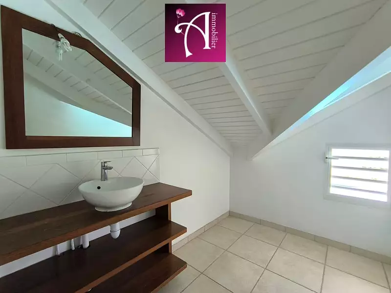 Maison, 144 m²
