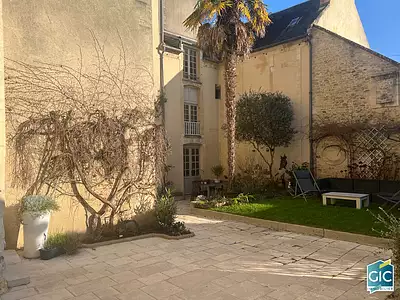 Maison, 305 m²
