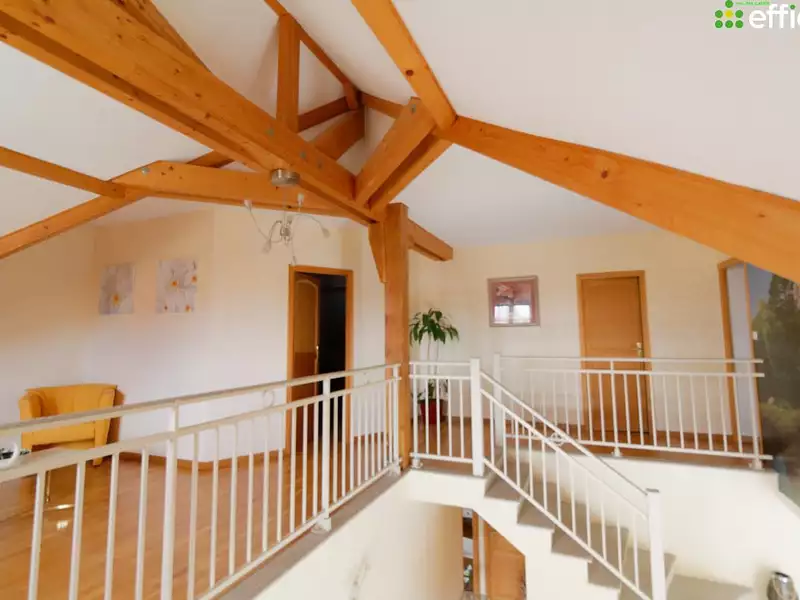 Maison, 215 m²