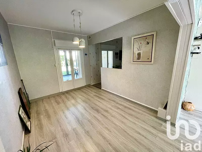 Maison, 99 m²