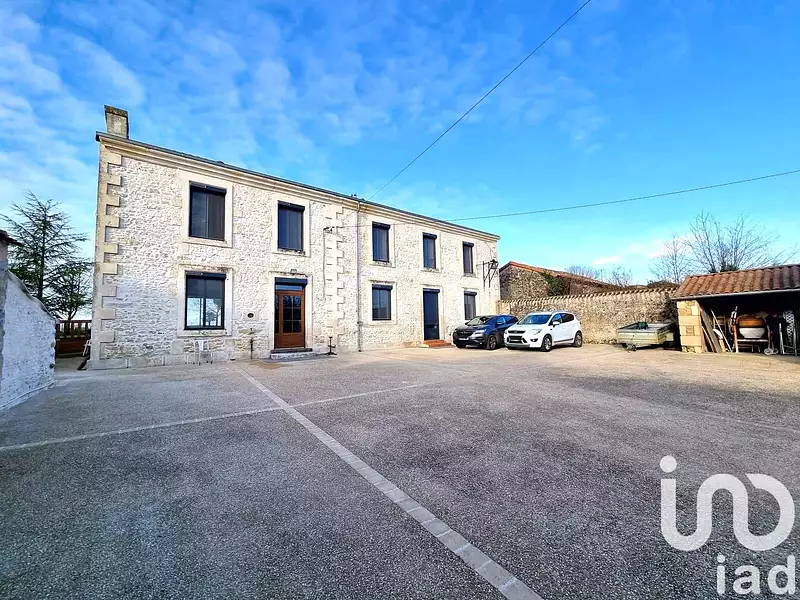 Maison, 212 m²
