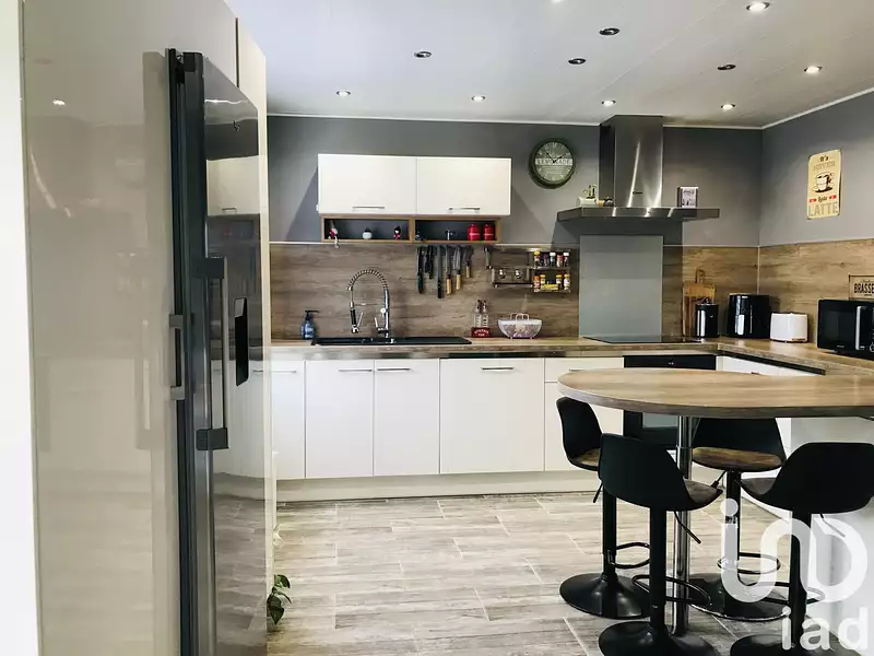 Maison, 146 m²