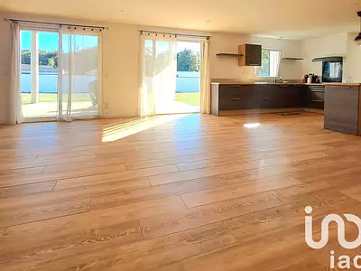 Maison, 117 m²