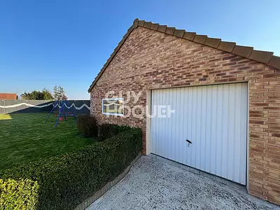 Maison, 225 m²
