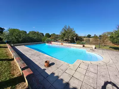 Maison, 186 m²
