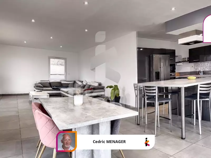 Maison, 194 m²