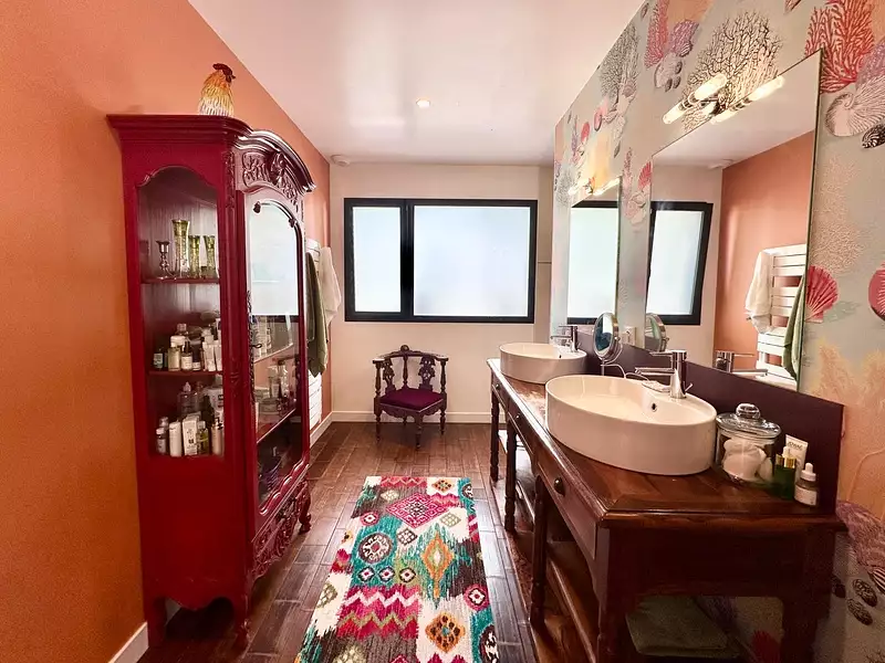 Maison, 230 m²