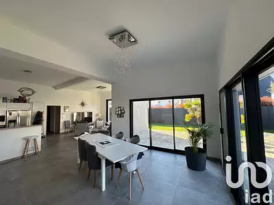 Maison, 140 m²