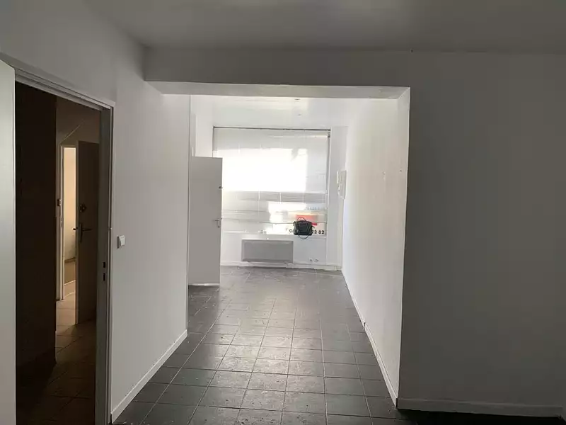 Immeuble, 166 m²