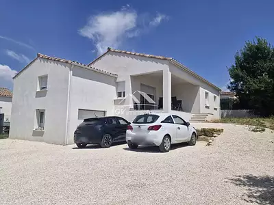 Maison, 111 m²