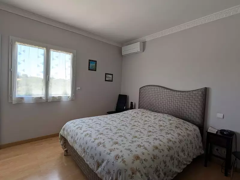 Maison, 217 m²