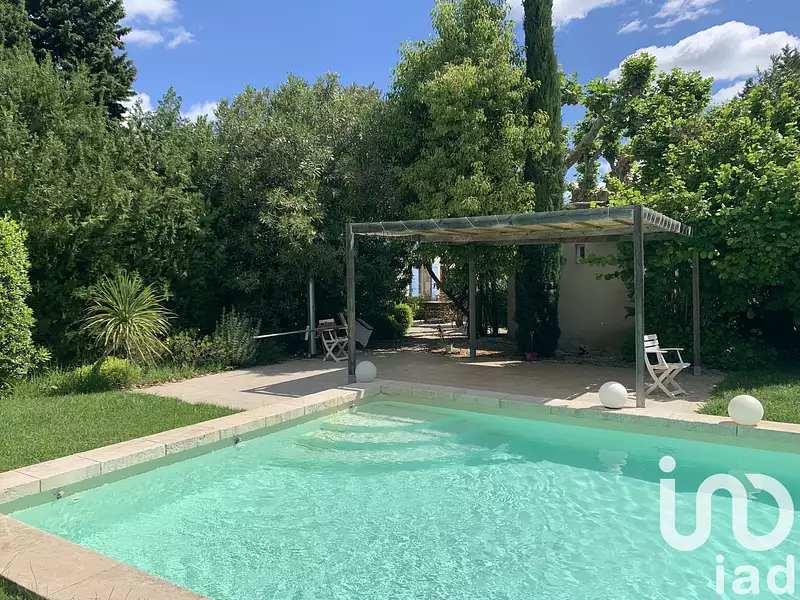 Maison, 243 m²