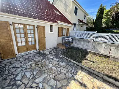 Maison, 105 m²