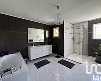 Maison, 228 m²