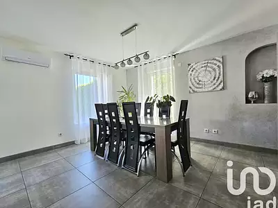 Maison, 162 m²