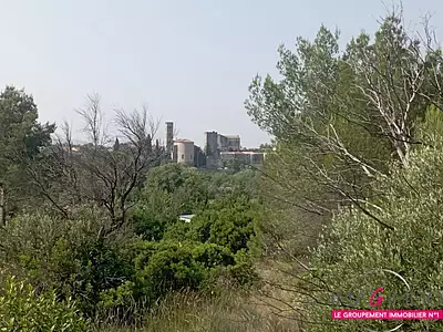 Terrain, 1 676 m²