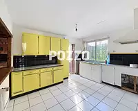 Maison, 230 m²