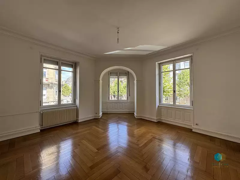 Appartement, 156,75 m²