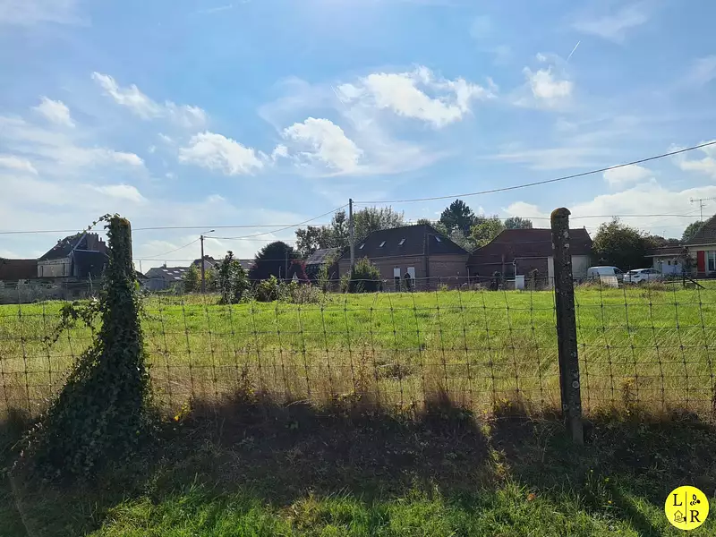 Terrain, 710 m²