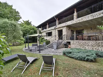 Maison, 253 m²