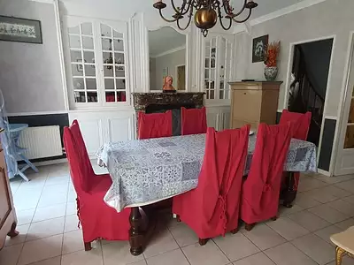 Maison, 280 m²