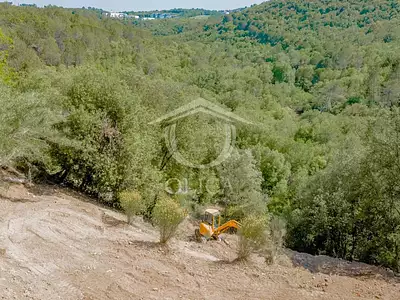 Terrain, 2 999 m²