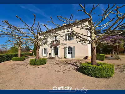 Maison, 400 m²