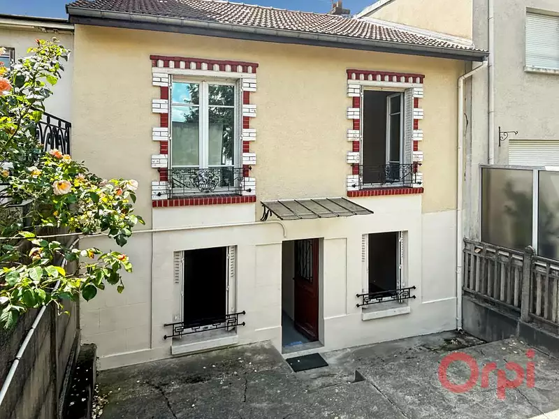 Maison, 91 m²