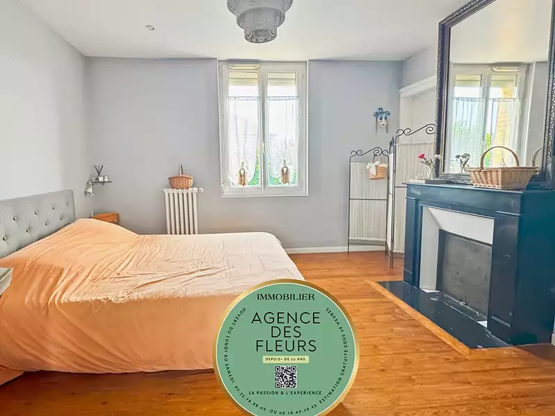 Maison, 235 m²