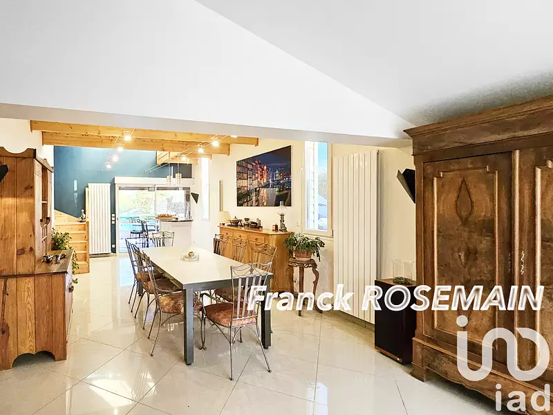 Maison, 200 m²