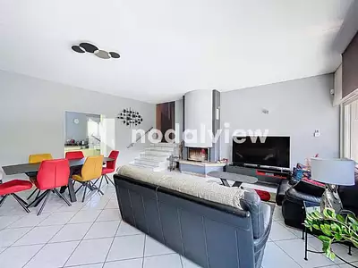 Maison, 195 m²
