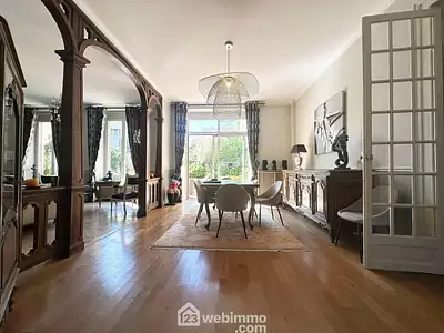 Maison, 341 m²