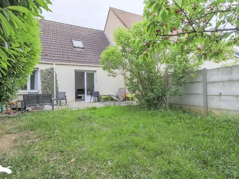 Maison, 94 m²
