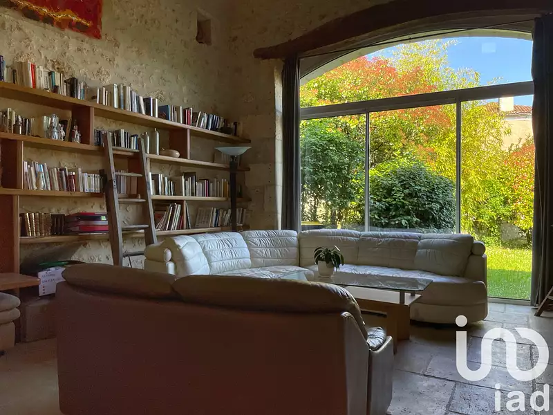 Maison, 235 m²