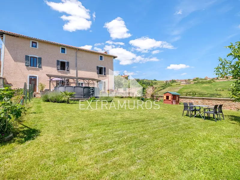 Maison, 230 m²