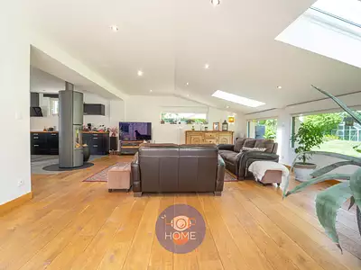 Maison, 220 m²