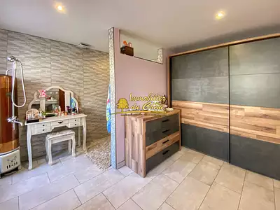 Maison, 200 m²