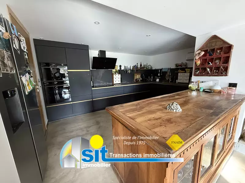 Maison, 142 m²