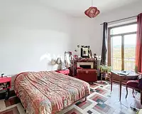 Immeuble, 210 m²