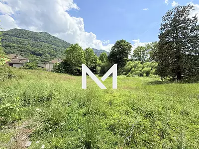 Terrain, 943 m²