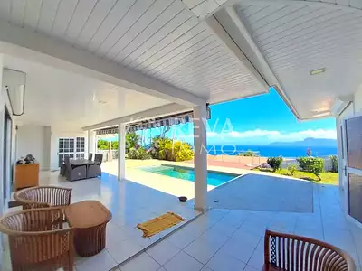 Maison, 250 m²
