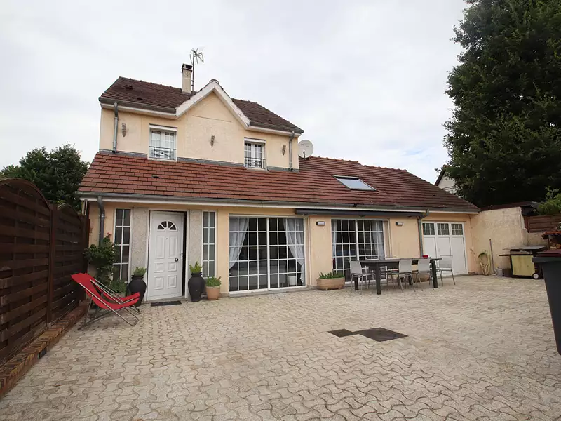 Maison, 110 m²