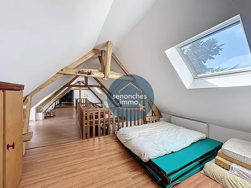 Maison, 330 m²