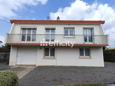 Maison, 115 m²