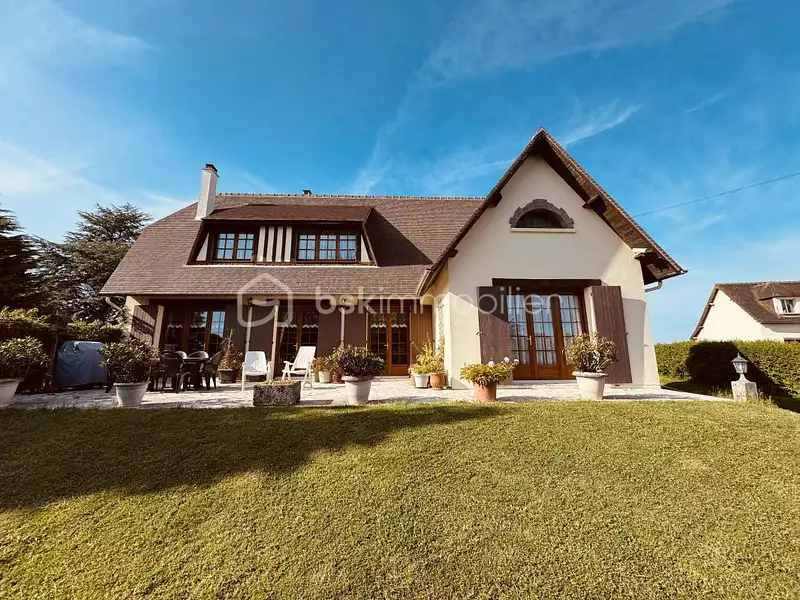 Maison, 174 m²