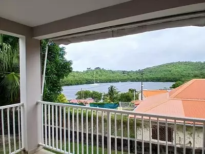 Maison, 253 m²