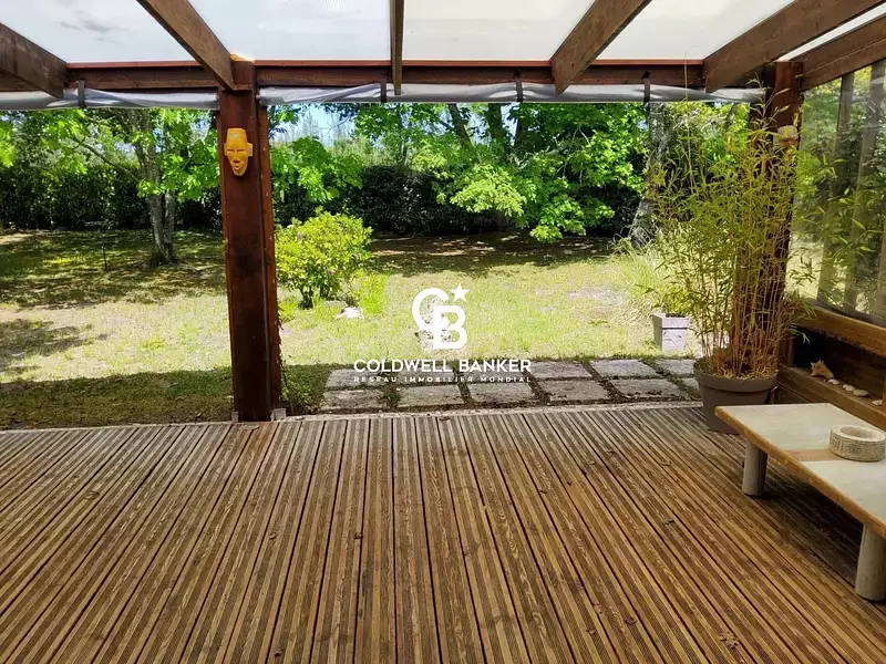 Maison, 220 m²